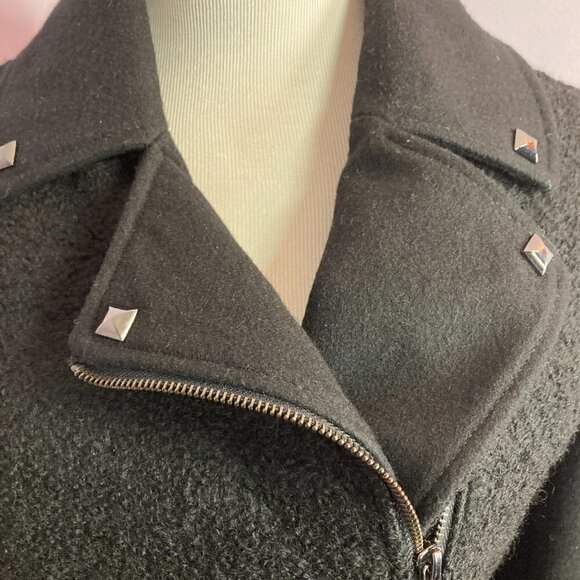 Kenneth Cole Wool Blend Boucle Jacket, EUC, Size 6 - Picture 7 of 16